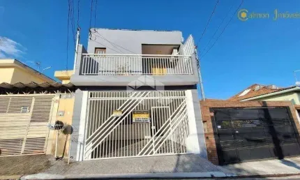 Sobrado  disponível para locação e venda no jardim santa mena.