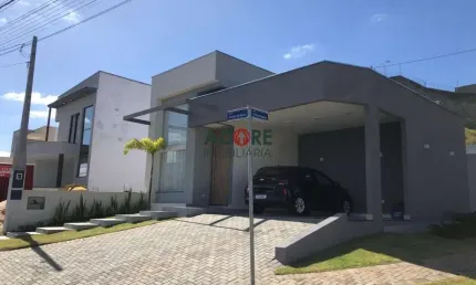 CASA EM PIRACICABA, NO BAIRRO ONDAS, RESERVA DAS PAINEIRAS.