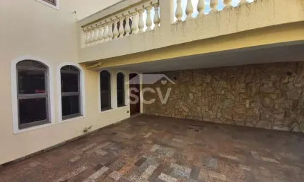 CASA / SOBRADO À VENDA EM PIRACICABA/SP, BAIRRO ÁGUA BRANCA.