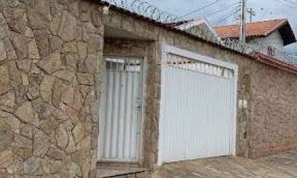 Casa com 3 quartos à venda no Parque Santa Adélia, Franca 