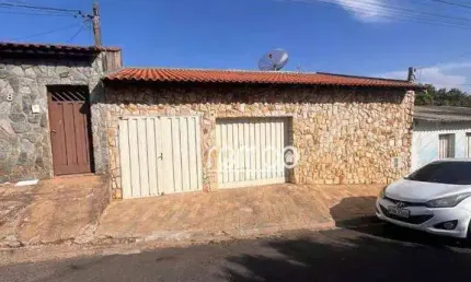 Casa com 2 quartos à venda no Jardim Paulistano, Franca 