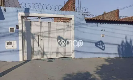 Casa com 3 quartos à venda na Vila Santa Terezinha, Franca 
