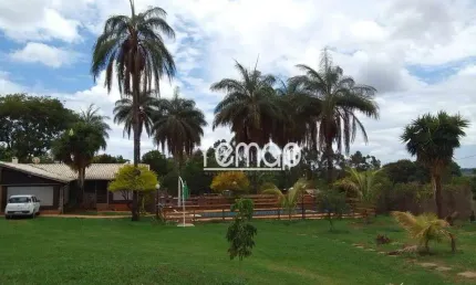Chácara / sítio com 3 quartos à venda em Zona Rural, Cristais Paulista 