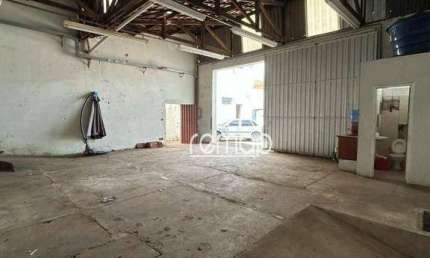 Barracão / Galpão / Depósito com 4 salas para alugar no Centro, Franca 