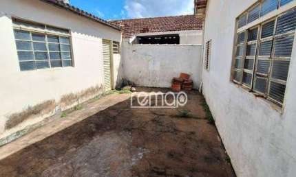 Casa com 3 dormitórios à venda, 210 m² por R$ 300.000 - Jardim Brasilândia - Franca/SP