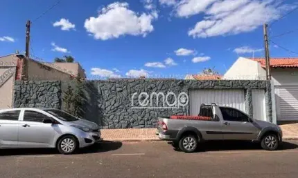 Casa com 1 dormitório à venda, 100 m² por R$ 600.000,00 - Vila Industrial - Franca/SP