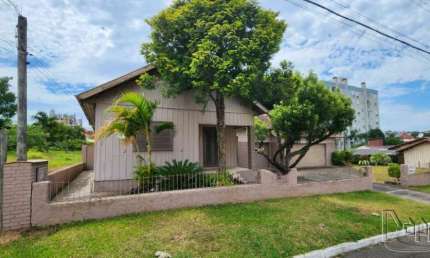 Casa com 3 quartos à venda na Vila Nova, Novo Hamburgo 