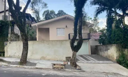 Casa com 3 quartos à venda na Vila Nova, Novo Hamburgo 