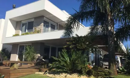Casa em condomínio fechado com 4 quartos à venda no Centro, Xangri-Lá 