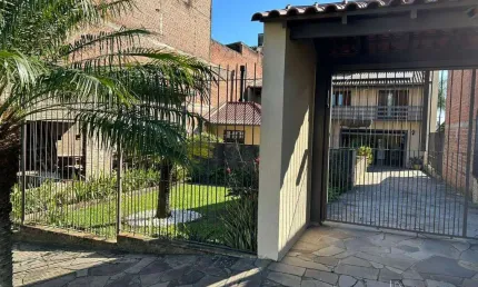 Casa com 5 quartos à venda na Vila Nova, Novo Hamburgo 