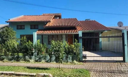Casa com 3 quartos à venda no Petrópolis, Novo Hamburgo 