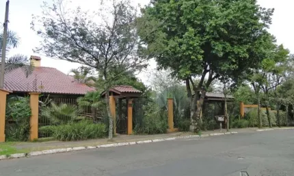 Casa com 3 quartos à venda na Vila Nova, Novo Hamburgo 