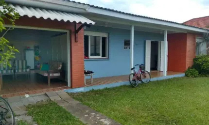 Casa com 2 quartos à venda na Zona Nova, Tramandaí 