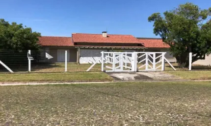 Casa com 4 quartos à venda no Centro, Tramandaí 