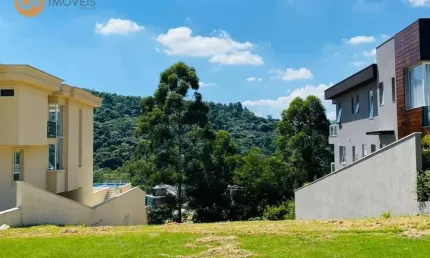 Terreno em condomínio fechado à venda na Avenida Honório Alvares Penteado, Tamboré, Santana de Parnaíba