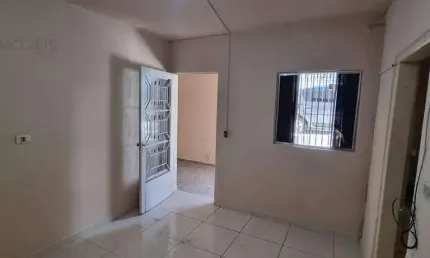 Casa com 1 dormitório para alugar, 90 m² por R$ 1.400,00/mês - Santo Antônio - Osasco/SP