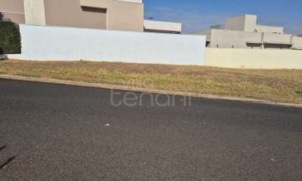 Terreno à venda no Terra Vista Residence Club, Mirassol 