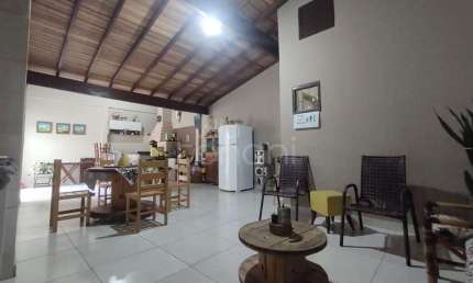 Excelente imóvel com varanda gourmet no Vale do Sol