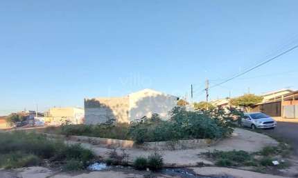 Terreno Esquina (COMERCIAL e RESIDENCIAL) Celina Dalul 318, 49 m²