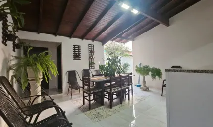 Bela casa à Venda no Celina Dalul 3 Dormitórios, 1 Suíte, em Mirassol/SP!