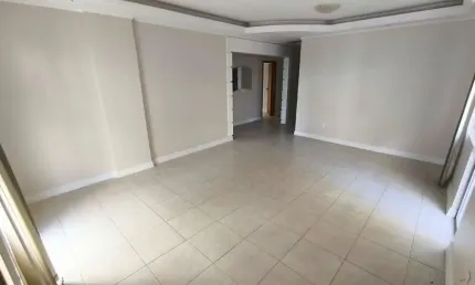 Apartamento com 3 quartos para alugar na Rua Presidente Coutinho, 264, Centro, Florianópolis, 117 m2 por R$ 5.000
