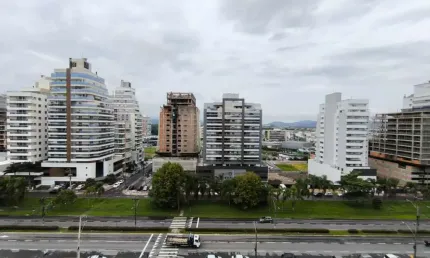 Apartamento com 2 quartos para alugar na Rua das Cegonhas, 295, Pedra Branca, Palhoça, 81 m2 por R$ 3.850