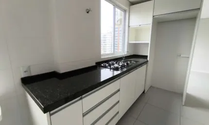 Apartamento com 2 quartos para alugar na rua das cegonhas, 295, pedra branca, palhoça, 81 m2 por r$ 3.350
