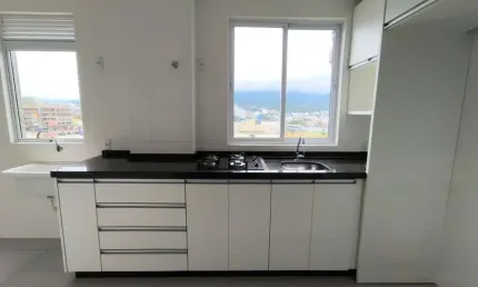 Apartamento com 2 quartos para alugar na Rua das Cegonhas, 295, Pedra Branca, Palhoça, 81 m2 por R$ 4.000