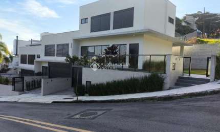 Casa com 3 quartos para alugar na Rua Comandante Oscar Amarante Romaguera, 171, João Paulo, Florianópolis, 200 m2 por R$ 13.000