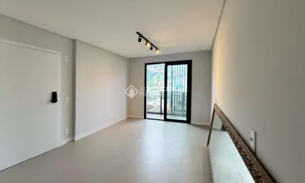Apartamento com 2 quartos para alugar na Praça Hercílio Luz, 1117, Centro, Florianópolis, 69 m2 por R$ 5.800