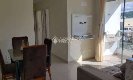 Apartamento com 3 quartos para alugar na Avenida da Pedra Branca, 464, Pedra Branca, Palhoça, 80 m2 por R$ 3.900