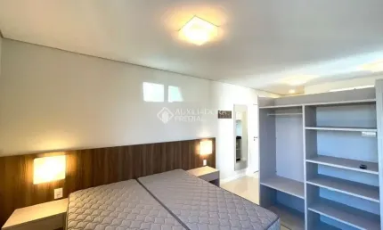 Apartamento com 1 quarto para alugar na rua joão de deus machado, 101, trindade, florianópolis, 25 m2 por r$ 3.830