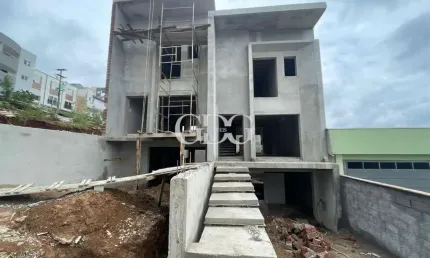 Casa com 3 quartos à venda na Colina Sorriso, Caxias do Sul , 167 m2 por R$ 849.999