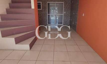 Casa com 2 quartos à venda na Nossa Senhora de Fátima, Caxias do Sul , 80 m2 por R$ 290.000