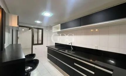 Apartamento com 3 quartos à venda no Centro, Caxias do Sul , 149 m2 por R$ 720.000
