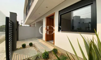 Casa com 3 quartos à venda no Centro, Passo de Torres , 185 m2 por R$ 980.000