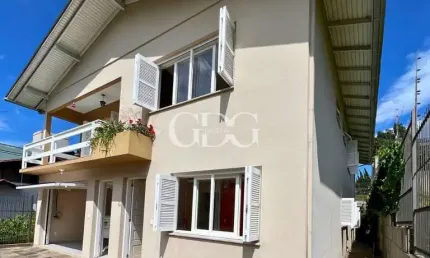 Casa com 5 quartos à venda no Jardim América, Caxias do Sul , 261 m2 por R$ 1.125.000