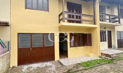 Casa com 3 quartos à venda no Centenário, Caxias do Sul , 98 m2 por R$ 260.000
