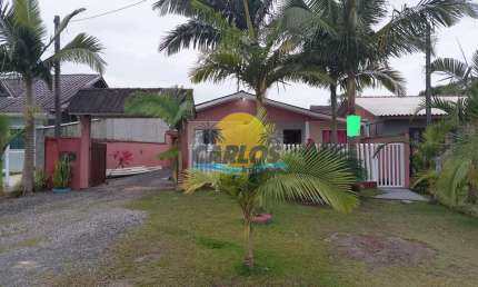 Casa com 3 quartos à venda na Peru, 277, Nereidas, Guaratuba por R$ 380.000