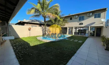 Casa para alugar na Dr. Cunha Pereira, 68, Balneário Caravelas, Matinhos por R$ 2.400