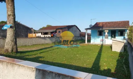 Casa com 2 quartos à venda na avenida curitiba, 420, shangri-lá, pontal do paraná por r$ 198.000