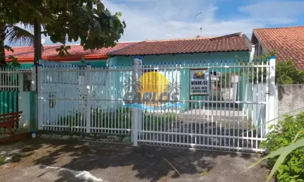 Casa com 2 quartos à venda na Rua Castro, 5, Perequê, Matinhos por R$ 350.000