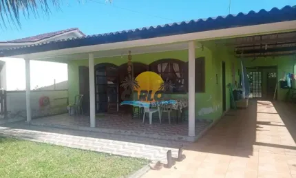 Casa com 4 quartos à venda na rua ipiranga, 305, praia de leste, pontal do paraná por r$ 270.000