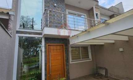 Sobrado para Venda em Araucária, Centro, 3 dormitórios, 2 suítes, 3 banheiros, 1 vaga