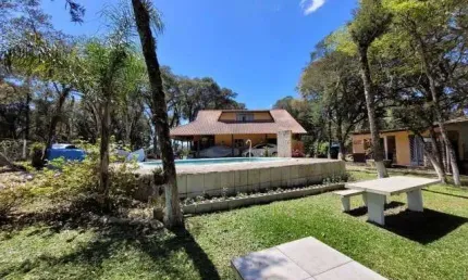 Chácara / sítio com 3 quartos à venda na Rua Arnaldo Santana - B Campina Do Taquaral-sjp., Campina do Taquaral, São José dos Pinhais