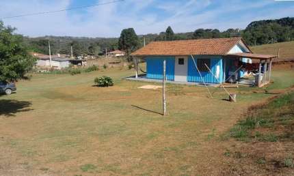 Chácara / sítio com 2 quartos à venda na Zona Rural, Campo Magro 