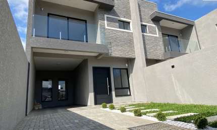Casa com 3 quartos à venda na Rua Londrina, 892, Iguaçu, Araucária