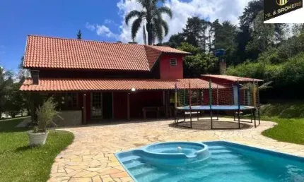8.000M2/500 METROS BR 376/SOBRADO ÁREA GOURMET COM  PISCINA/ÓTIMA LOCALIZAÇÃO
