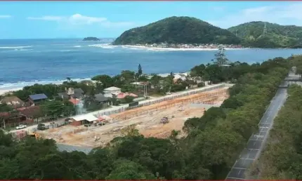 PRAINHA BEACH RESIDENCE/207M2/CONDOMINIO ALTO PADRÃO