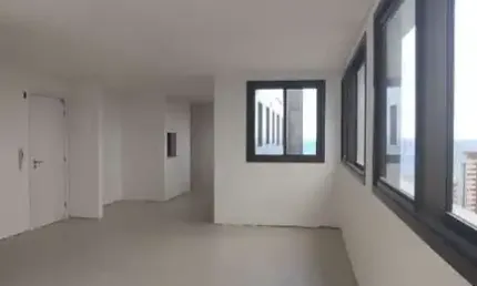 Apartamento Cobertura 3 quartos sendo 1 suíte para venda no bairro Centro em Torres